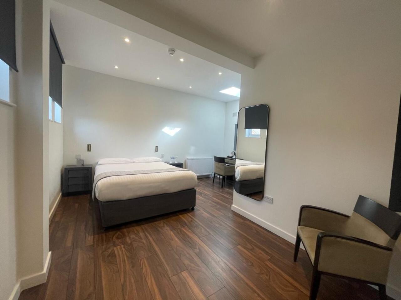 Hotel Nap Inn Barnet kerület Kültér fotó