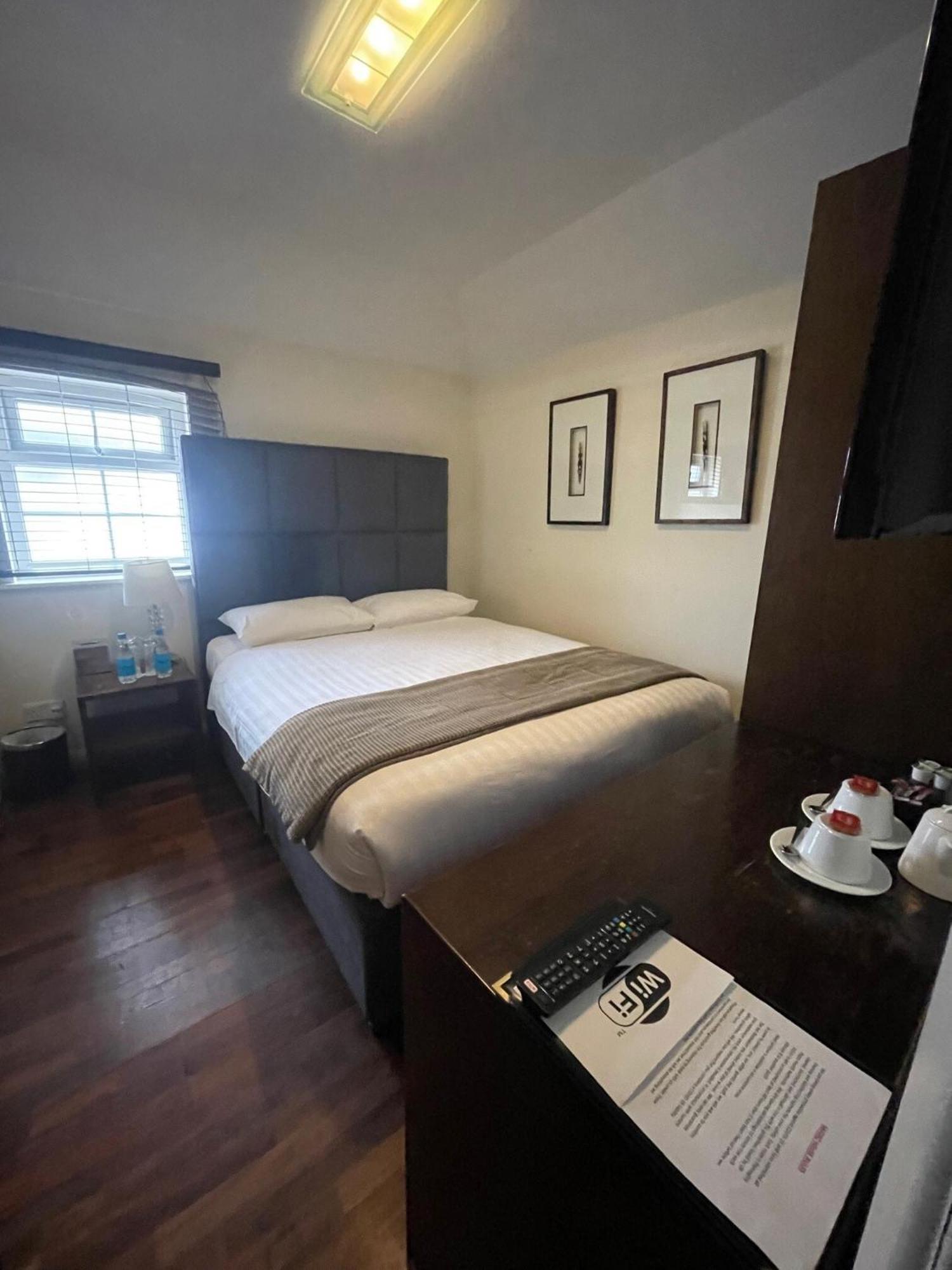 Hotel Nap Inn Barnet kerület Kültér fotó
