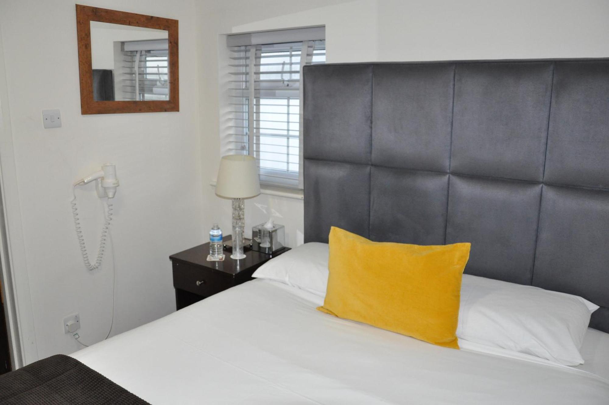 Hotel Nap Inn Barnet kerület Kültér fotó